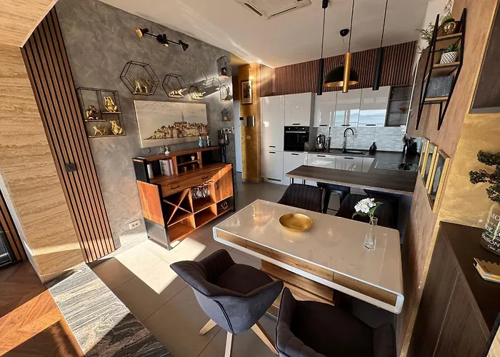 Magic View Luxury Penthouse With Jacuzzi And Sea View