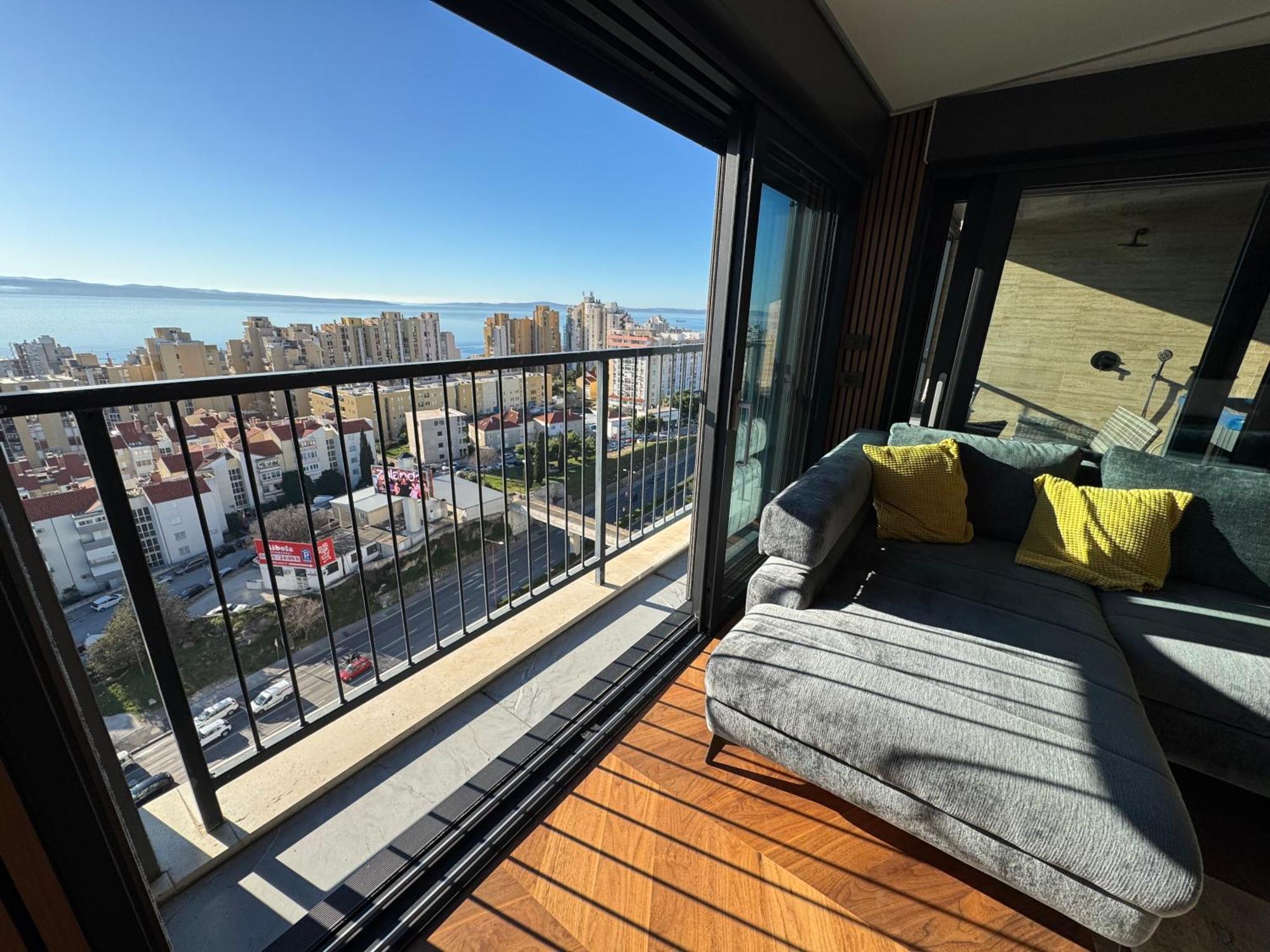 Apartment Magic View Luxury Penthouse With Jacuzzi And Sea View Split