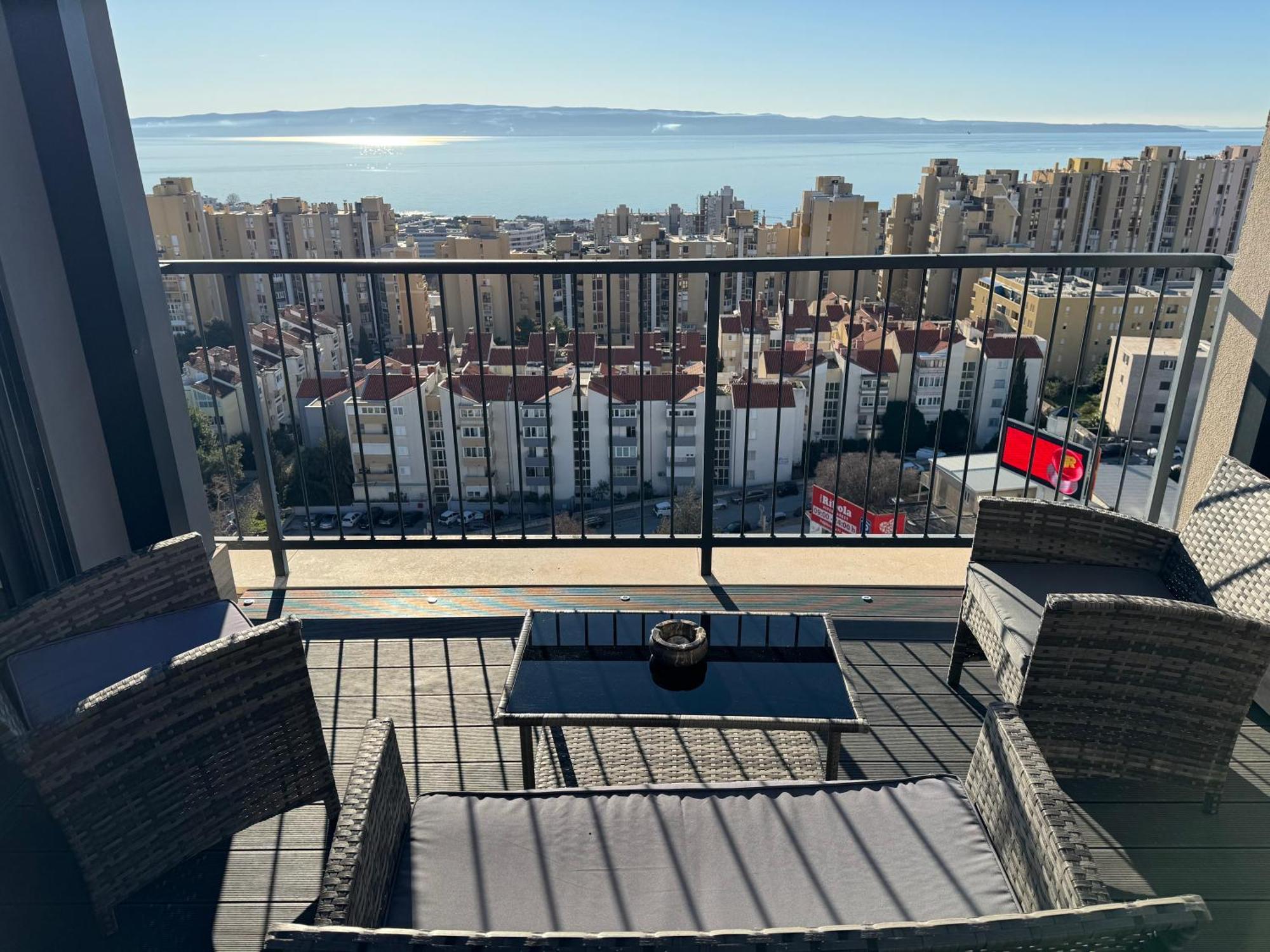 Magic View Luxury Penthouse With Jacuzzi And Sea View Lägenhet *