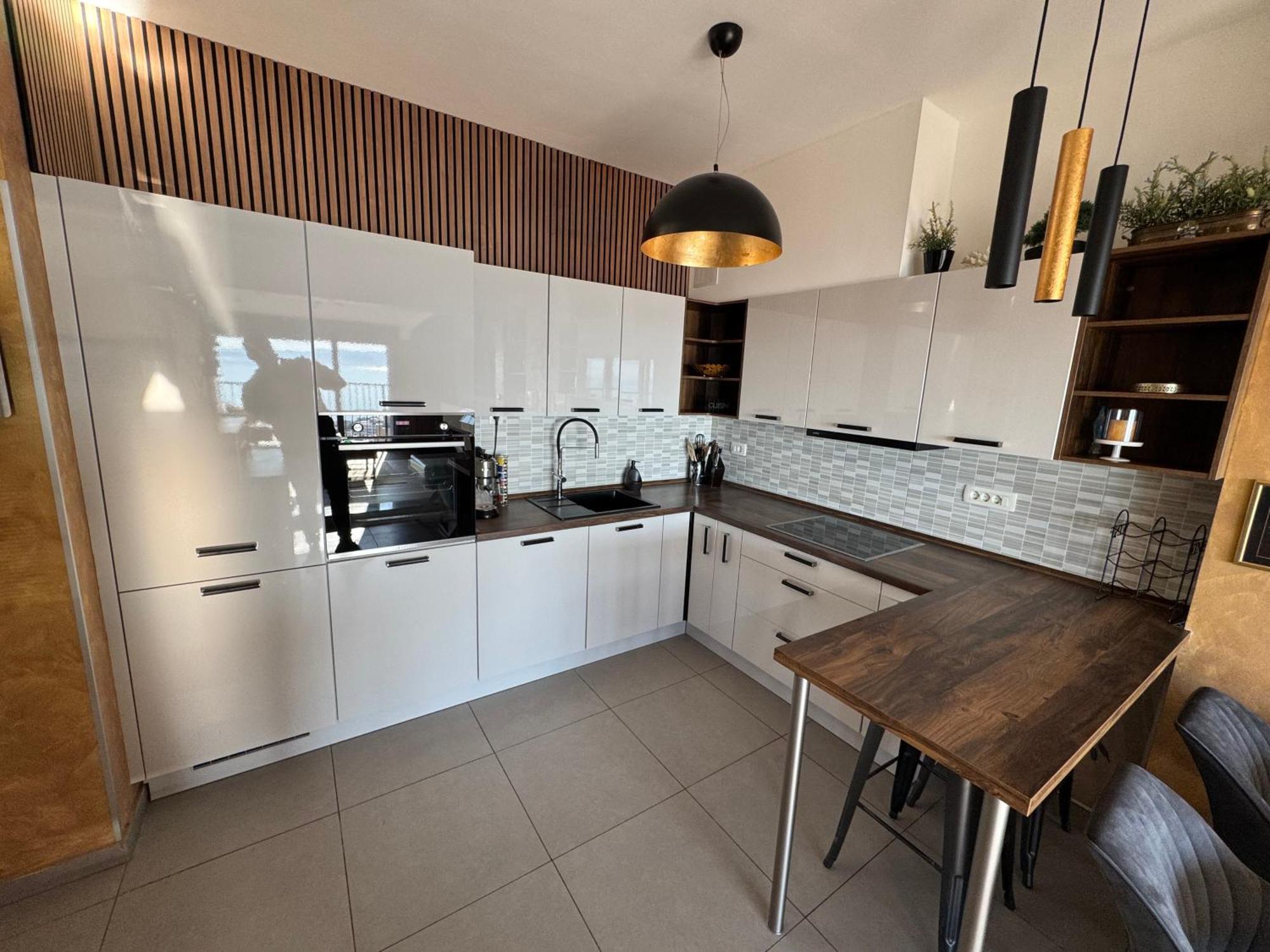 Magic View Luxury Penthouse With Jacuzzi And Sea View Lägenhet Split